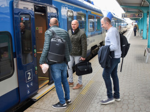 Nový jízdní řád přinese přímé vlakové spoje mezi Hradcem Králové a Rychnovem nad Kněžnou