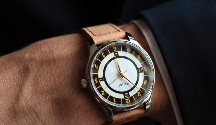 Hradec k výročí města vydal pamětní hodinky. Nejdražší jsou skoro prodané