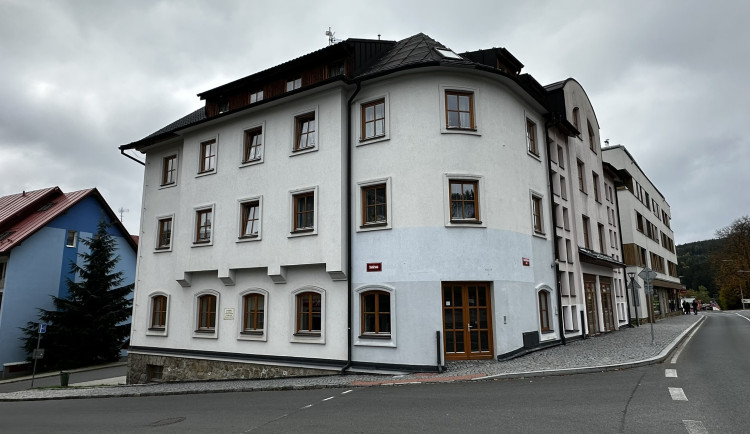 Vlastní lékárny se konečně dočkají obyvatelé i návštěvníci šumavské Železné Rudy