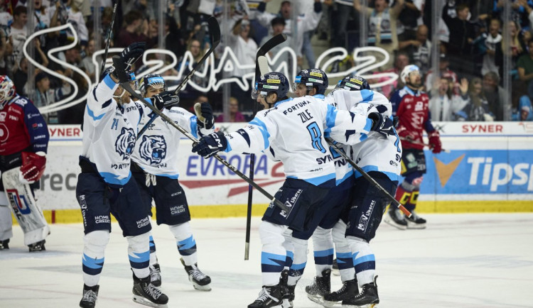 Tygři v Pardubicích vyhráli 5:0. Kváča má druhou nulu v řadě