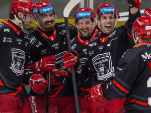 Hokejisté Hradce Králové porazili Kladno 4:1 a vyhráli popáté za sebou