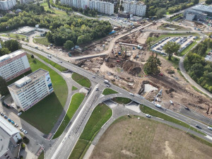 Stavaři na hradecké Miletě jedou podle plánu, pracuje se na Zborovské i podchodech