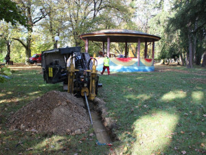 Dvůr Králové pokračuje v obnově parku. První etapa pokračuje podle plánu