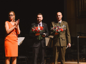 Hradec Králové ocenil hrdiny i osobnosti lékařské vědy. Radnice předala medaile