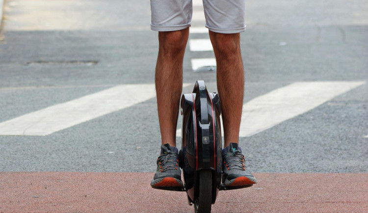 POLITICKÁ KORIDA: Z centra Brna mizí jednokolky i segwaye