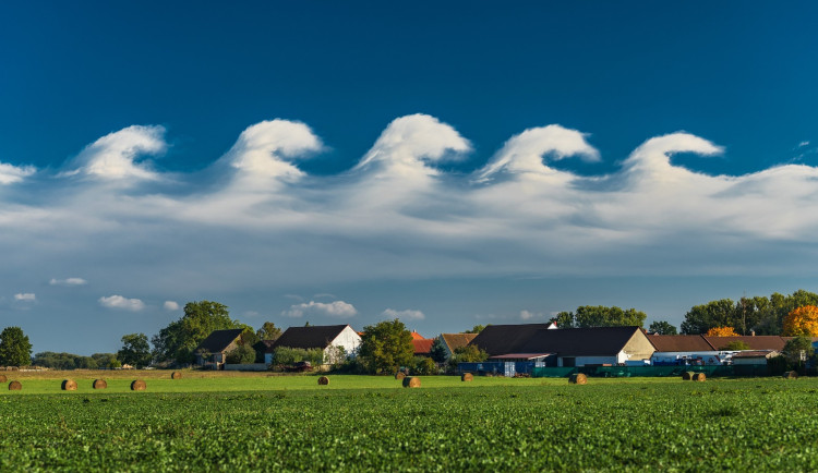 Úchvatné vlny u Vodňan: Lukáš Gallo boduje na světové soutěži fotografií počasí