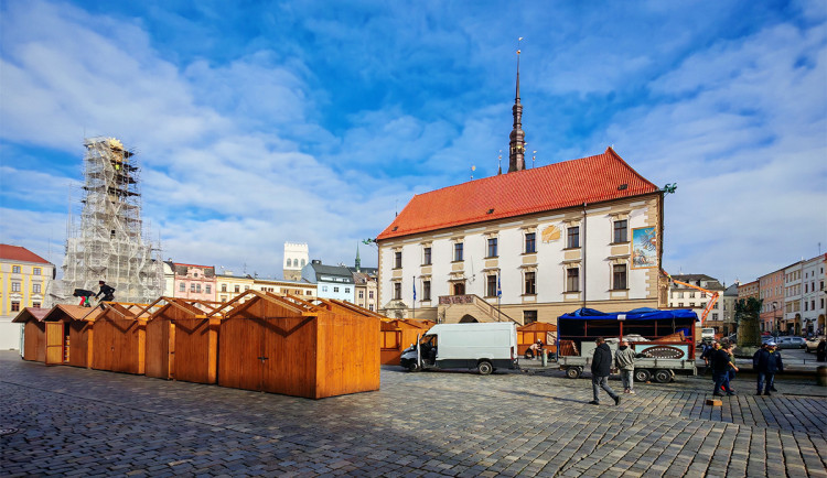 Speciality od vinařů i ohňová show. Svatomartinské slavnosti oživí centrum Olomouce