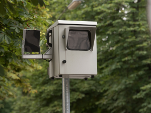 Hradec Králové rozšíří radarový systém měření rychlosti aut a udělování pokut