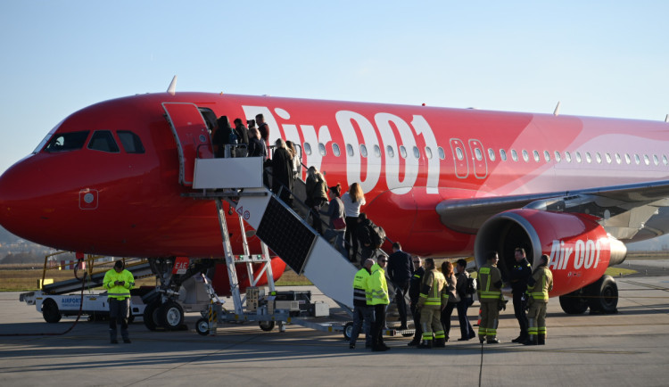 Brno dostane vlastní letadlo. Čedok přidá nové destinace i česky mluvící posádku