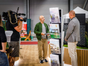Z veletrhu do televize: LAMARK ukázal, jak se tvoří trendy moderního bydlení