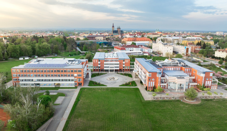 Královéhradecká univerzita investuje do rozvoje kampusu Na Soutoku stamiliony