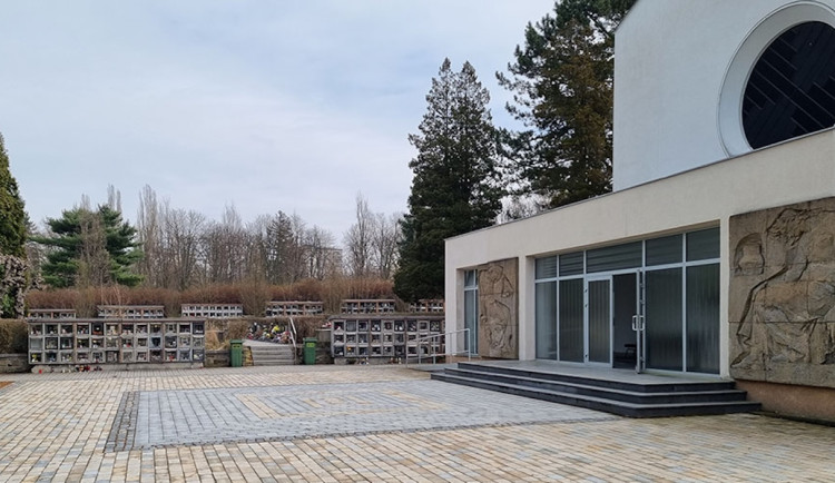 Oprava kolumbárií na Růžovém vrchu začne 10. listopadu