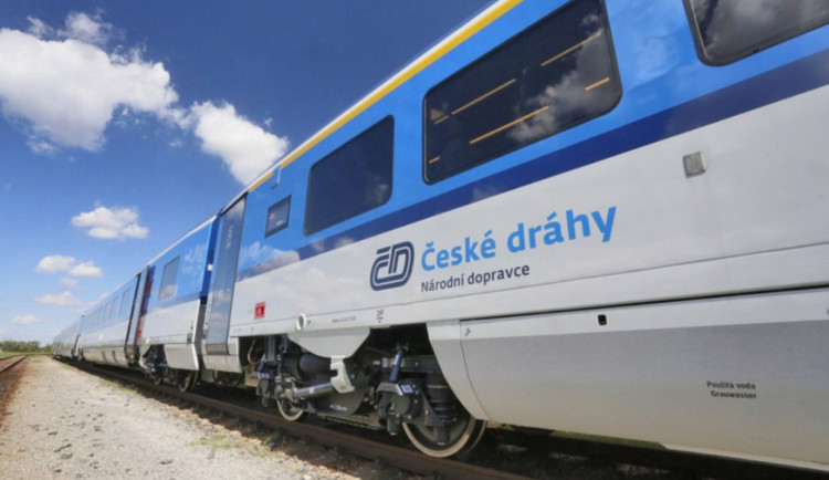 Od prosince nebudou České dráhy provozovat přímé spojení mezi Prahou a Opavou