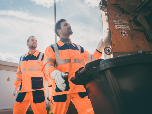 Lidé v Jičíně si připlatí za odpad. Nově budou platit přes 700 korun