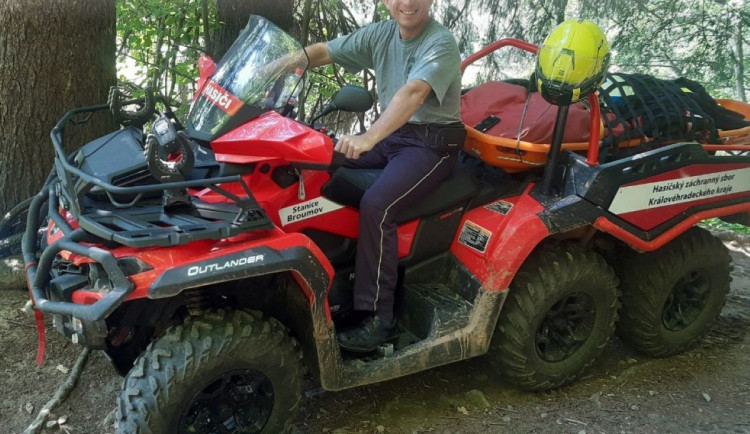 Zázraky se ději, říká hasič Michal z Broumovska, který porazil lymfom