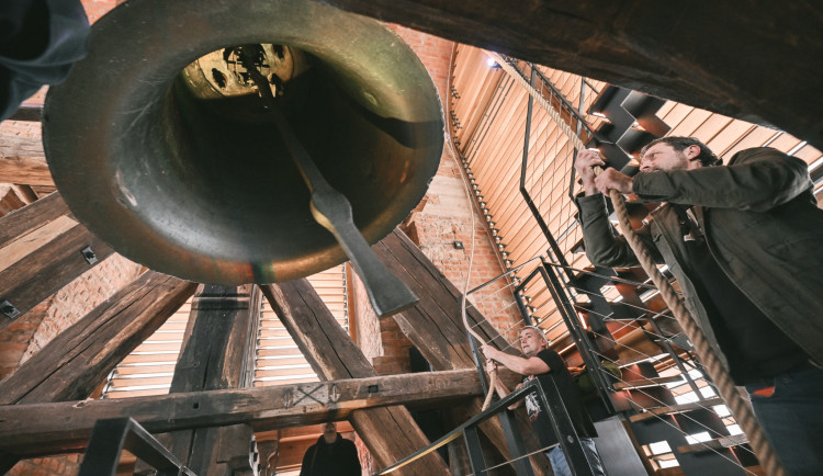 Zvon Augustin v Hradci Králové bude v roce 2026 zvonit šestnáctkrát