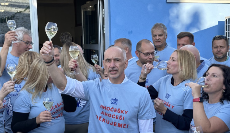 Po Kubovi odchází i další členové jihočeské ODS