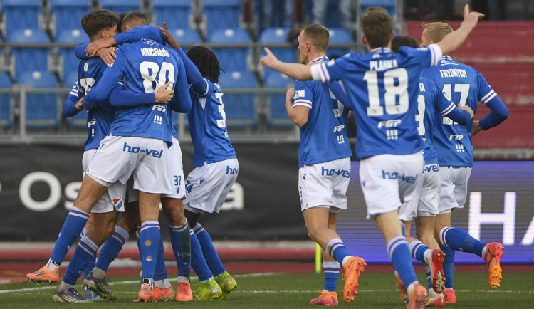 Fotbalisté Ostravy po sérii pěti proher porazili Duklu 3:1 a nejsou už poslední