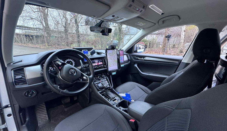 Tým speciálně vycvičených policistů dostal nové velitelské auto. Zefektivní jejich práci