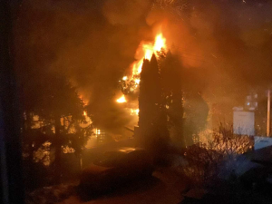 Požár zničil zázemí spolku, který se stará o děti v těžké situaci. Pomoct má sbírka