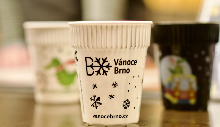 Brňané darovali kelímky za více než pět milionů. Pomohou zvířatům i nemocným dětem