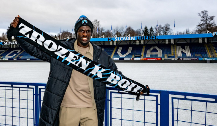 Slovan posiluje obranu. Koupil nizozemského stopera Augistina Drakpeho