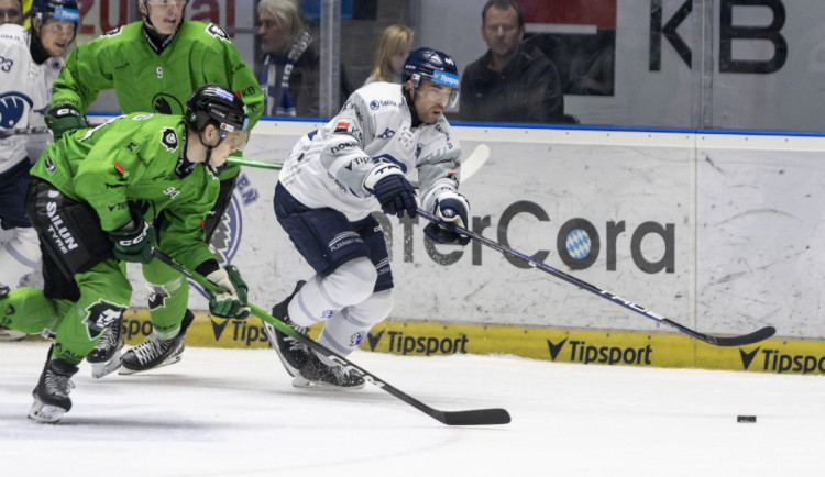 Plzeň vyhrála počtvrté za sebou, přes zranění Kvasničky rozstřílela Boleslav