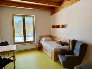 Rokytnice v Orlických horách má nové komunitní bydlení pro duševně nemocné