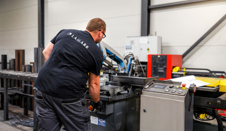 LAMARK opět potvrdil kvalitu certifikací EN 1090, která není v oboru běžná