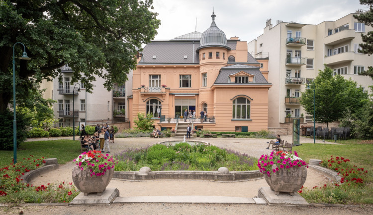 Vila Löw-Beer slaví deset let od zpřístupnění, navštívit lze i její běžně nepřístupná místa