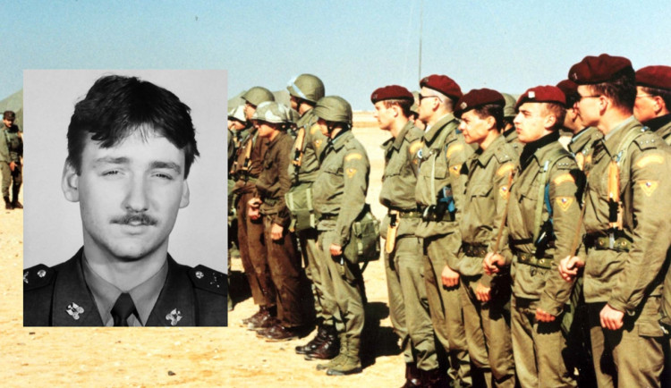 Před 35 lety zemřel na zahraniční misi první československý voják Petr Šimonka