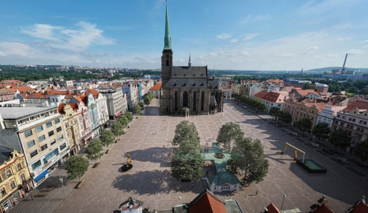 Jak se těší politici na to, až na opraveném náměstí Republiky porostou stromy?