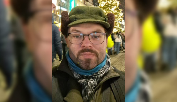 Muž zmizel po odchodu z ubytovny, už den ho nikdo neviděl