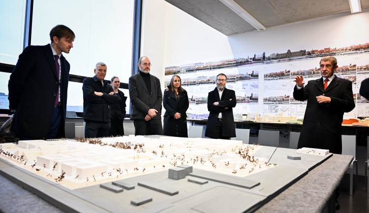 Vláda chce v Letňanech supermoderní nemocnici, ideálně do 10 let