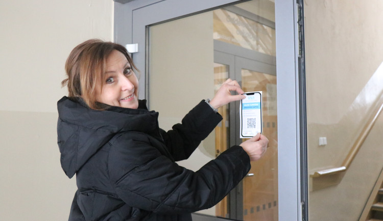 Další krajské nemocnice na Vysočině začaly nabízet tlumočení do znakové řeči