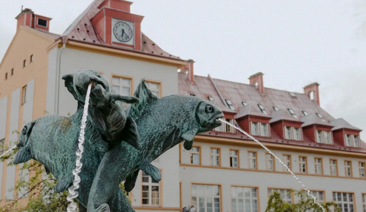 Aš opraví bývalou hasičskou zbrojnici, do které přesune infocentrum