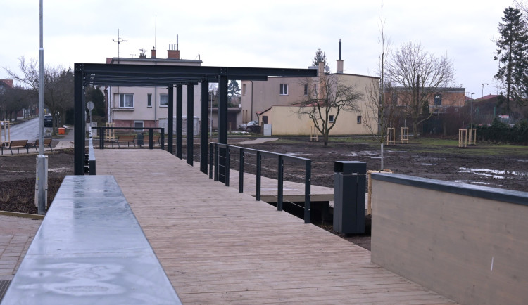 Další plusové body pro hradecké Kukleny, vznikl tady nový park pro relax i rande