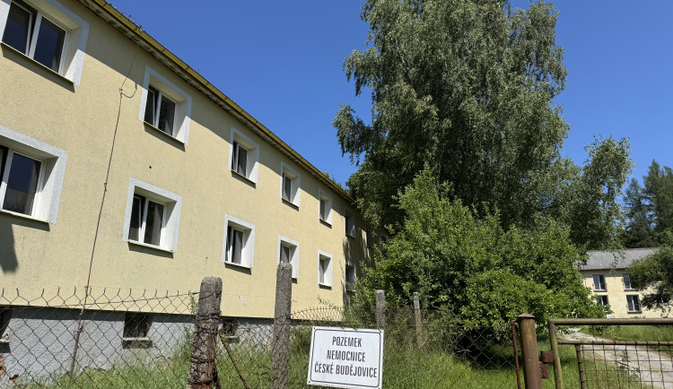 Dvojitý zisk pro Vyšší Brod: Bezplatný převod Hrudkova doplní miliony z daní