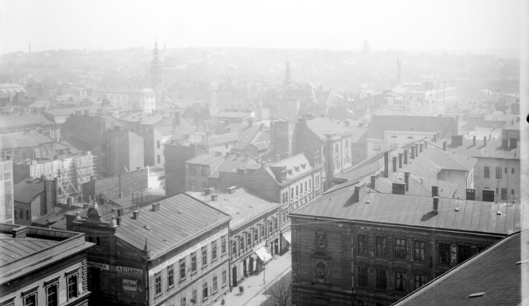 Ostravská knihovna slaví 105 let. Přešla od 19 čtenářů k druhé největší v Československu