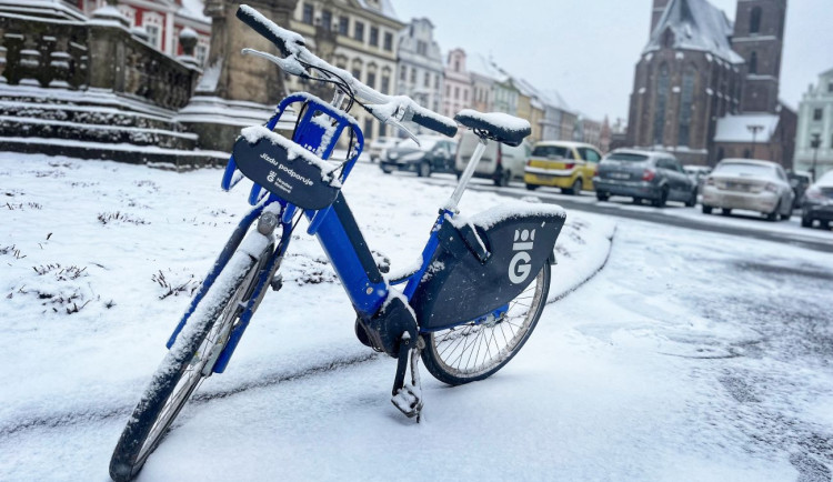 Po Hradci Králové mohou jezdit sdílená kola s tvým designem, soutěž běží