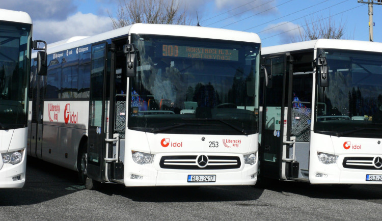 Liberecký kraj posílí od března spojení mezi Jabloncem nad Nisou a Prahou