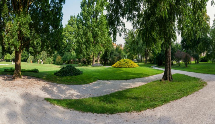 Ilustrační foto Žižkových sadů. Foto: Poskytla Královéhradecká krajská centrála cestovního ruchu/Robert Průcha