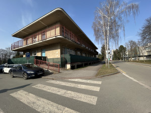 Klinika infekčních nemocí FN HK