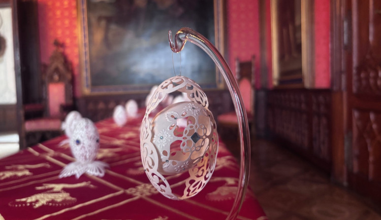 Na měsíc zákaz větrání, přikázali na Sychrově. Důvodem jsou exponáty tak křehké, že je poškodí i průvan