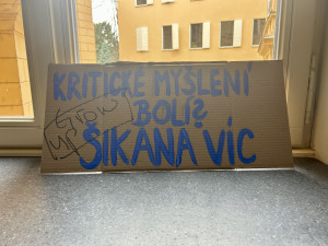 Nejsem démon, říká profesor obviněný z šikany studentů. Nyní začíná pracovat na UHK