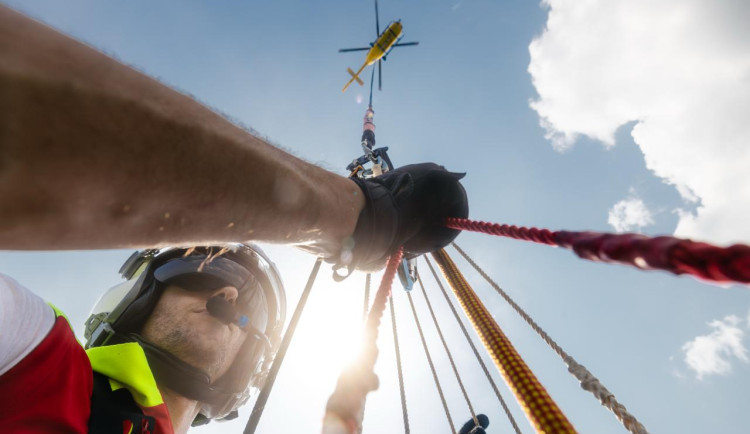 Láká vás práce na letecké záchrance? Teď máte šanci