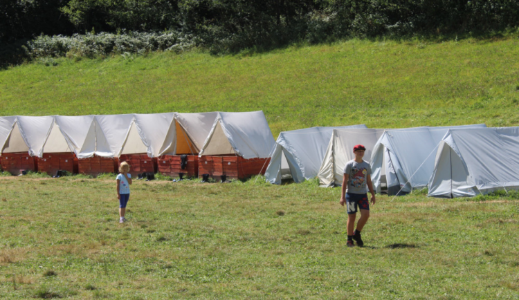 Organizátoři letních táborů jsou v nejistotě, ceny pohonných hmot stále rostou