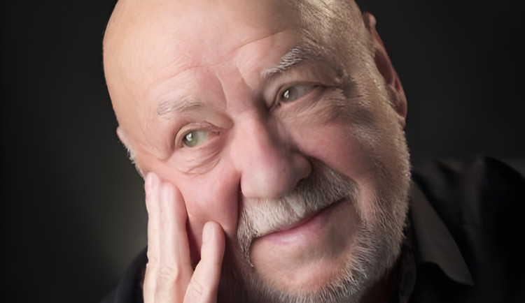 Zemřel legendární hudebník Václav Hybš, rodák z Police nad Metují