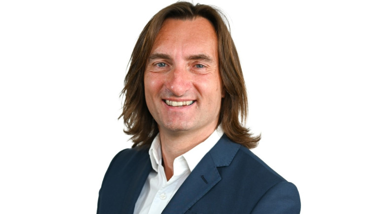 Doksanský může skončit v Mountfieldu HK, rozhodne valná hromada