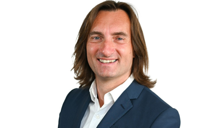 Doksanský může skončit v Mountfieldu HK, rozhodne valná hromada